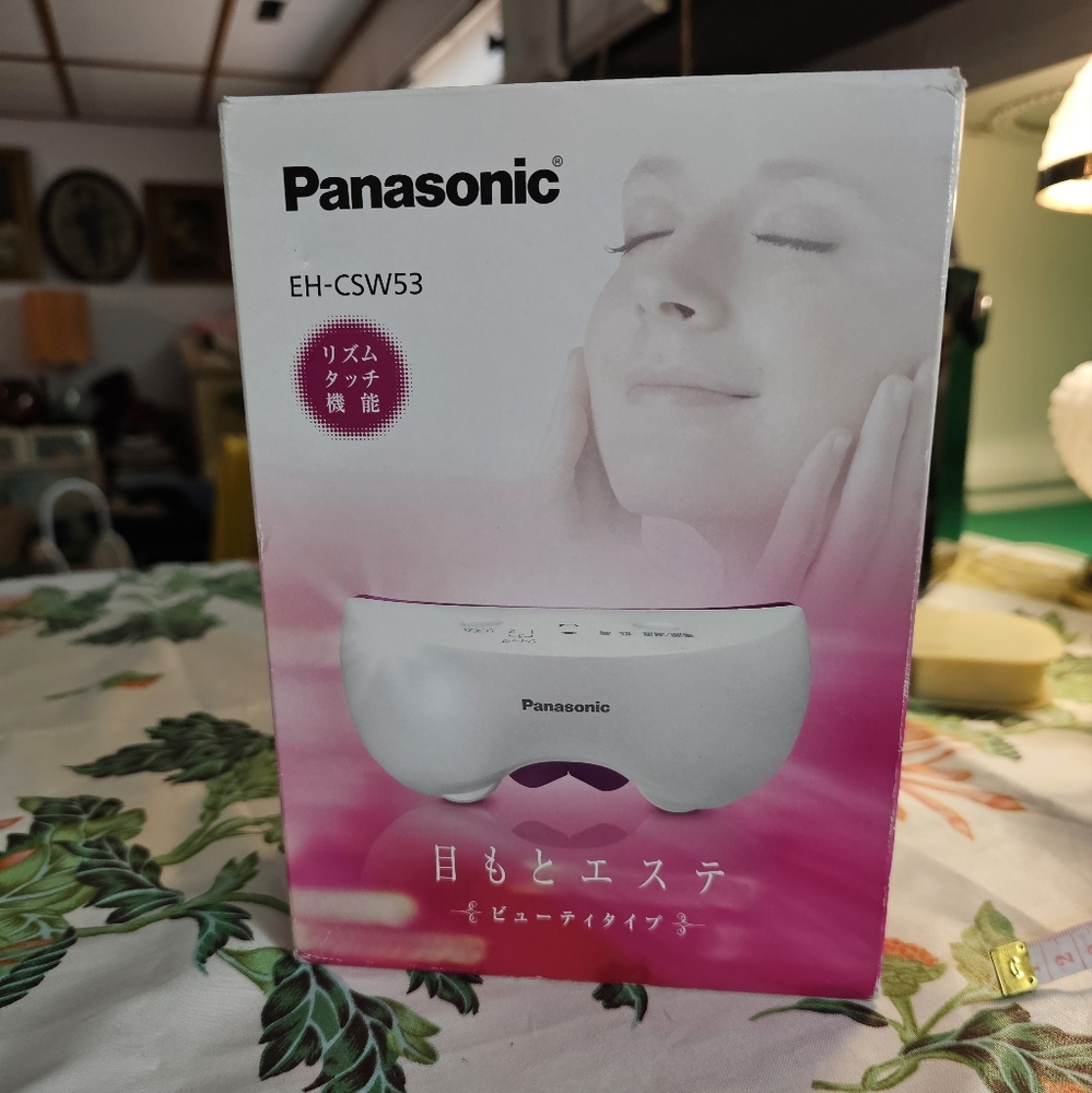 Panasonic EH-CSW53 Eye Massager Steamer - White and Pink
